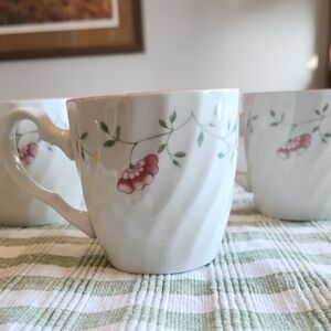 Summer Chintz Pattern Johnson Bros. England Coffee Tea Mugs Cups Set Of 3
